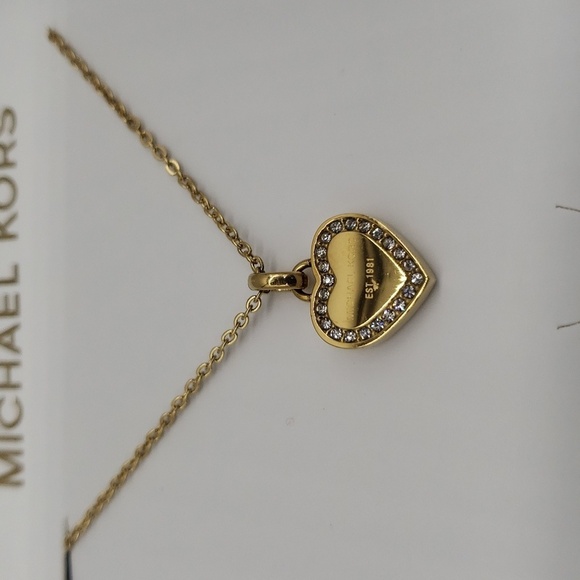 1608- MICHAEL Michael Kors Heart Pendant Necklace Gold Tone NWT - Picture 9 of 9